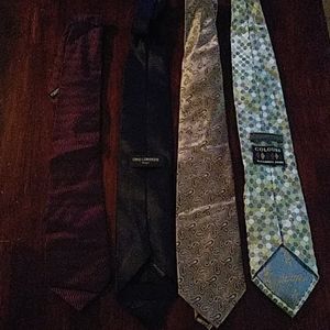 Set of Ties
